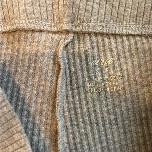 Aerie Ribbed High Waisted Kick-it Super Flare Light Gray Pants - Picture 4 of 7